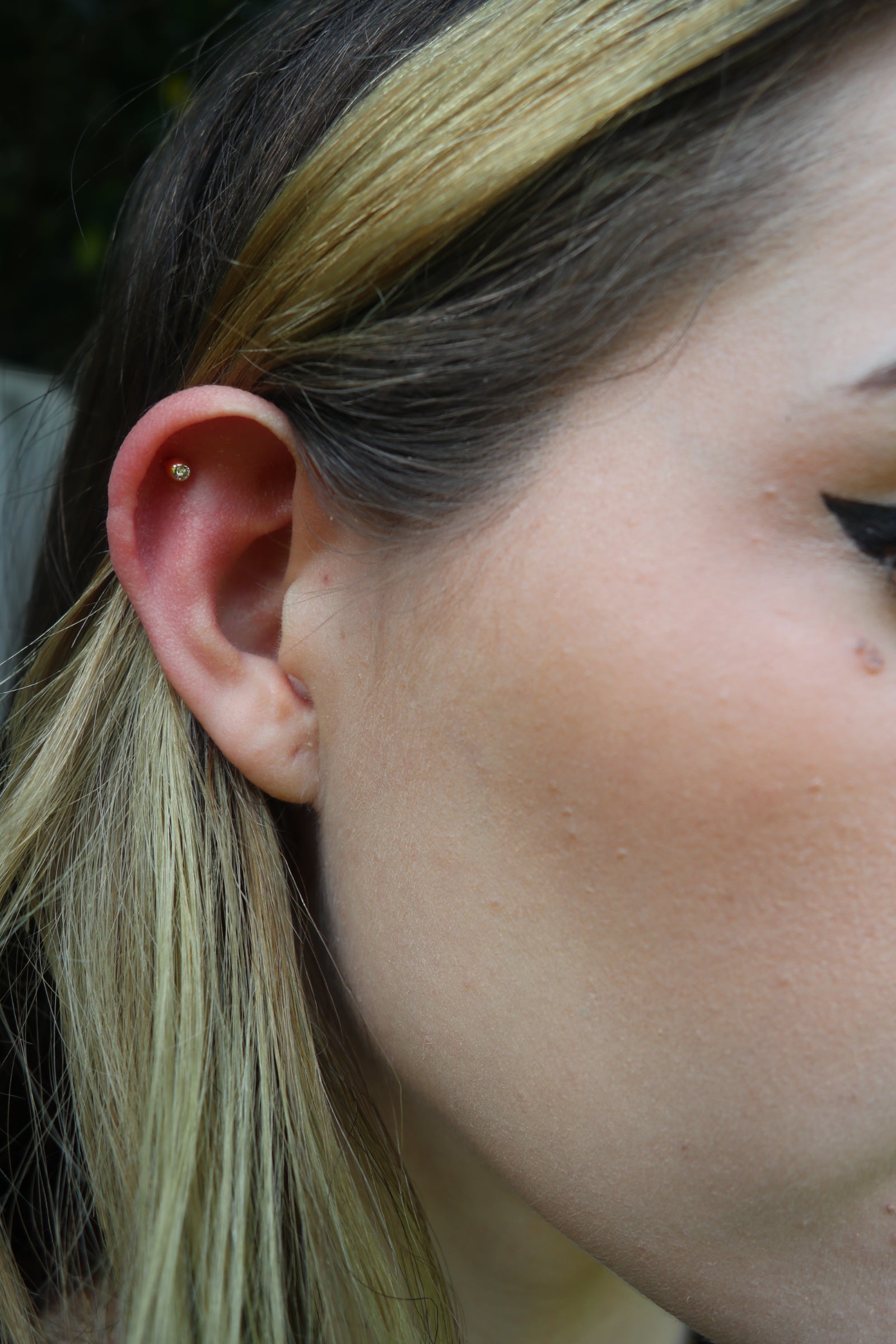 10K Solid Gold Cartilage with CZ